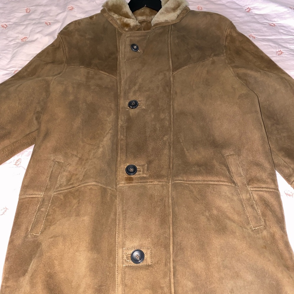 Fur Coat - Picture 6 of 6